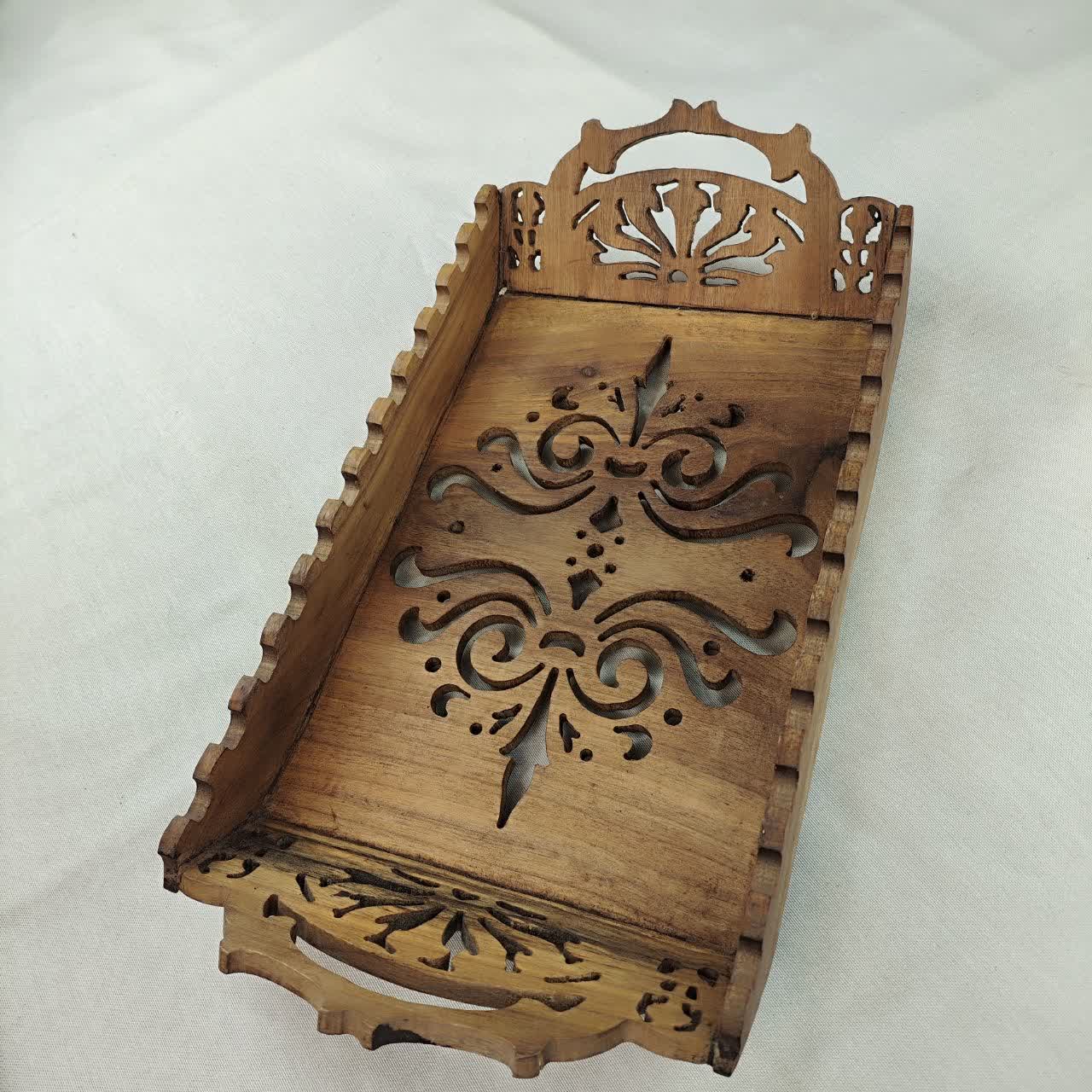 سینی چوبی معرق